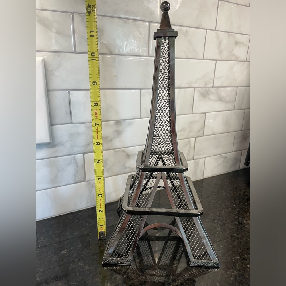 Eiffel Tower Metal Earring Holder Tree